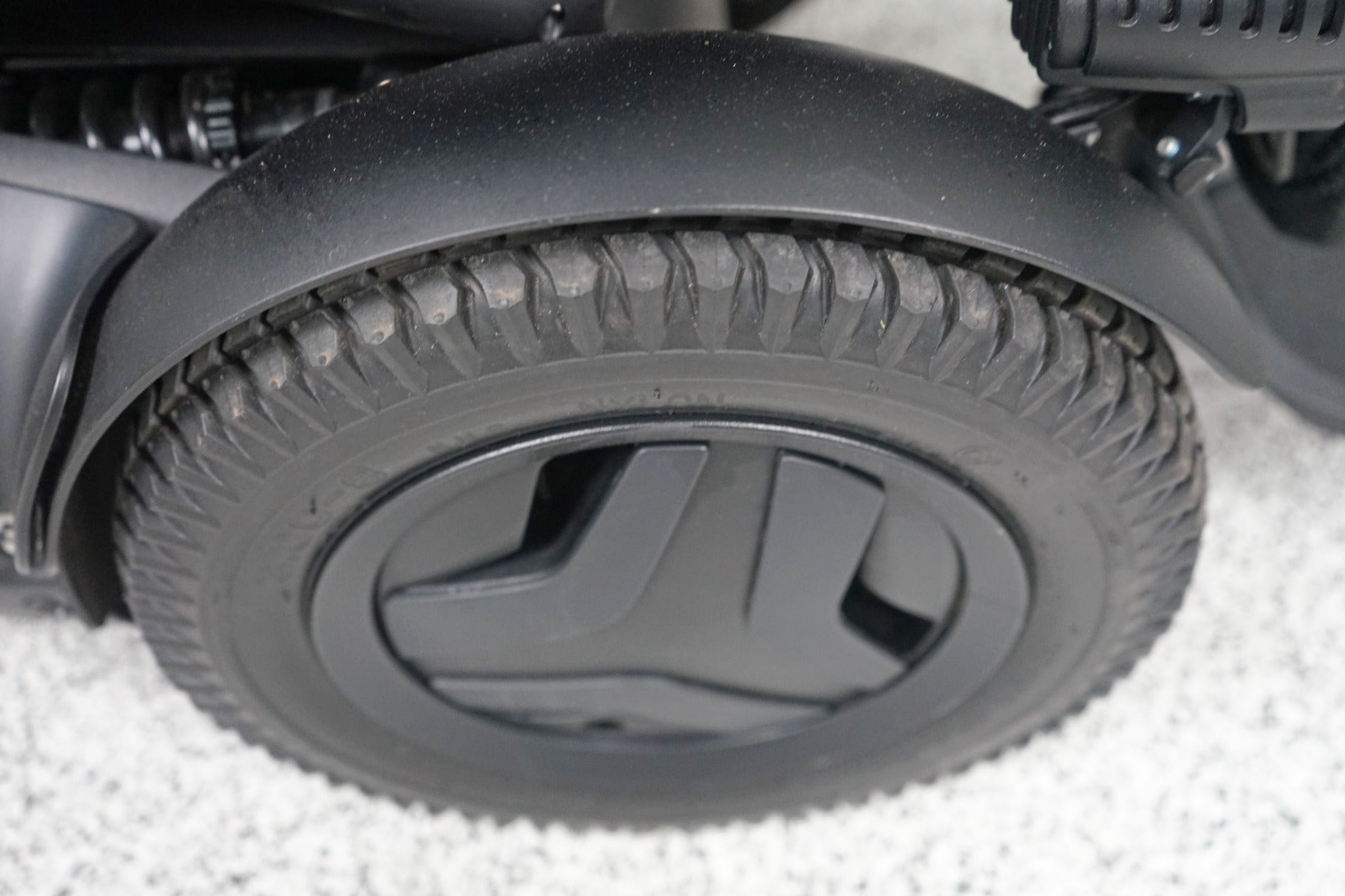 Permobil F3 Power Wheelchair 12" Seat Lift, Tilt, Recline, Legs & Anterior Tilt - 8169