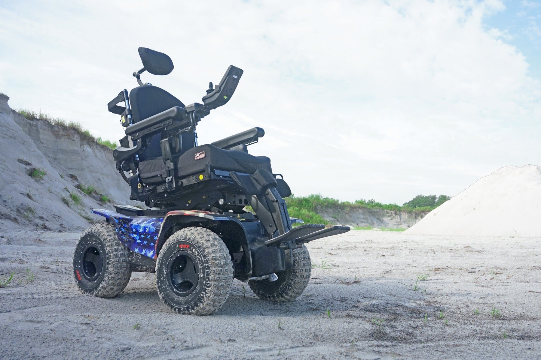 Magic Mobility XT4 All Terrain 4x4 Power Wheelchair