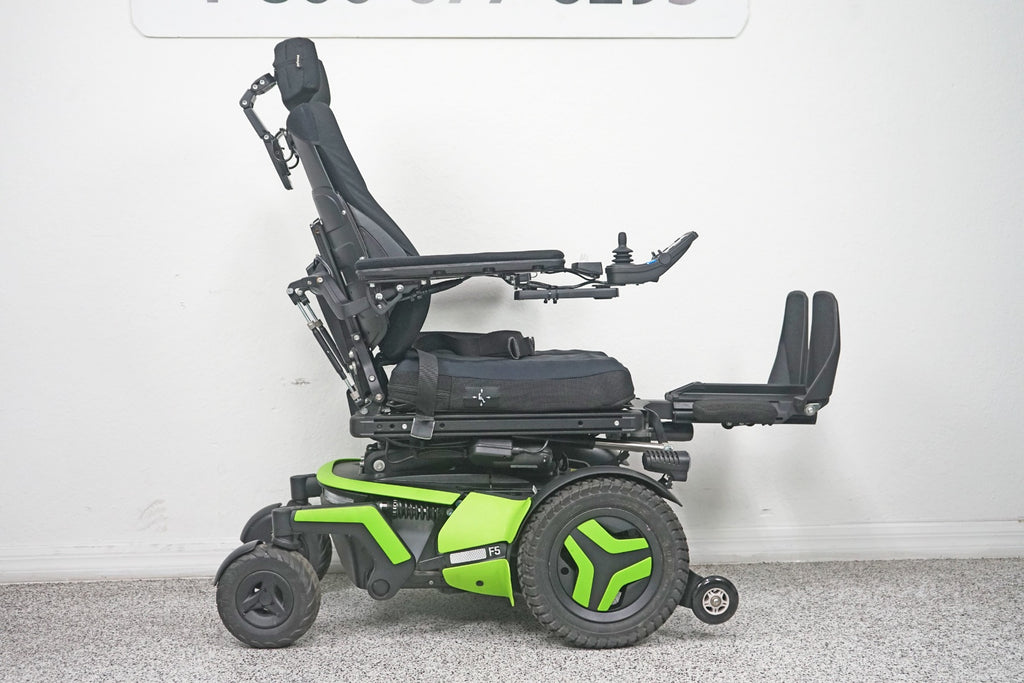 Permobil F5 Power Wheelchair Seat Lift, Tilt, Recline, Legs & Anterior Tilt - 8275