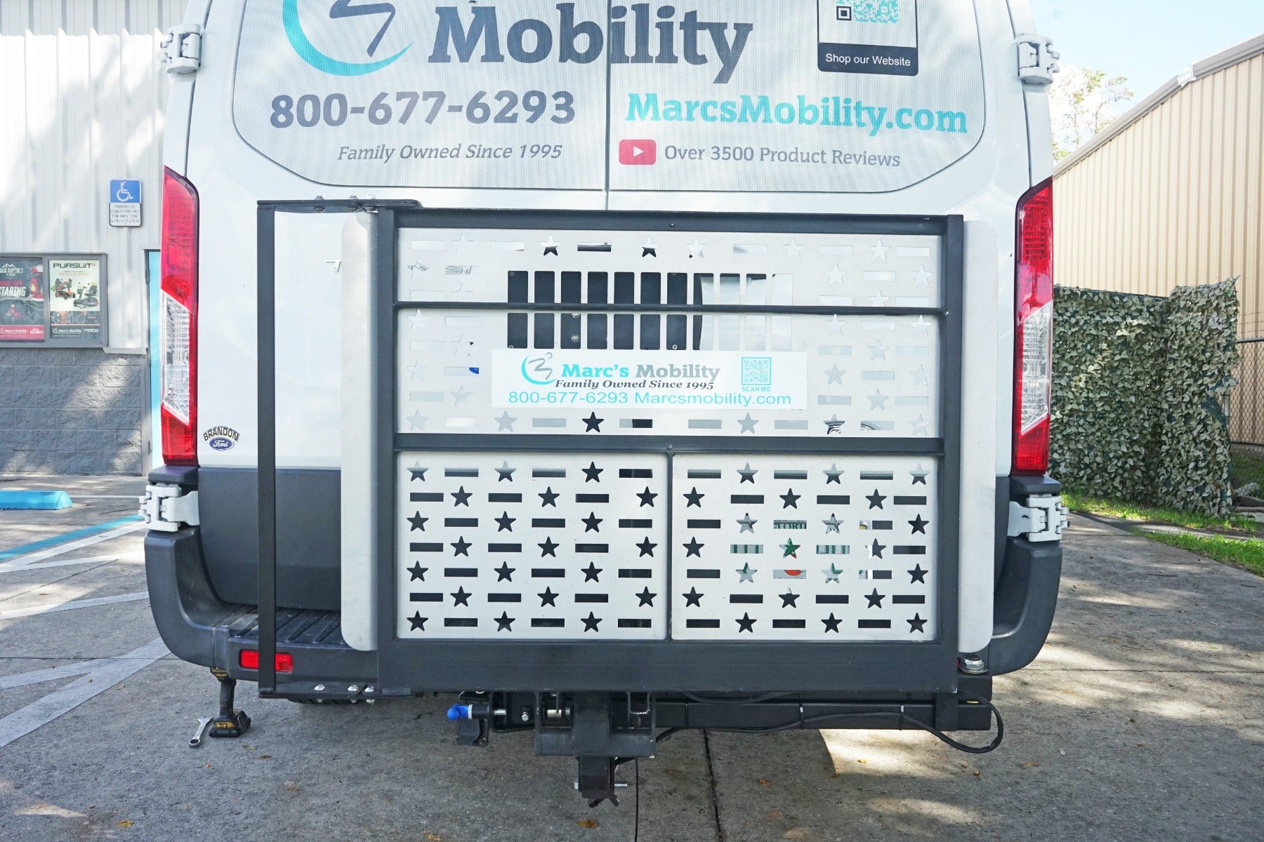 Harmar AL100 / AL100HD Mobility Scooter Lift - Used