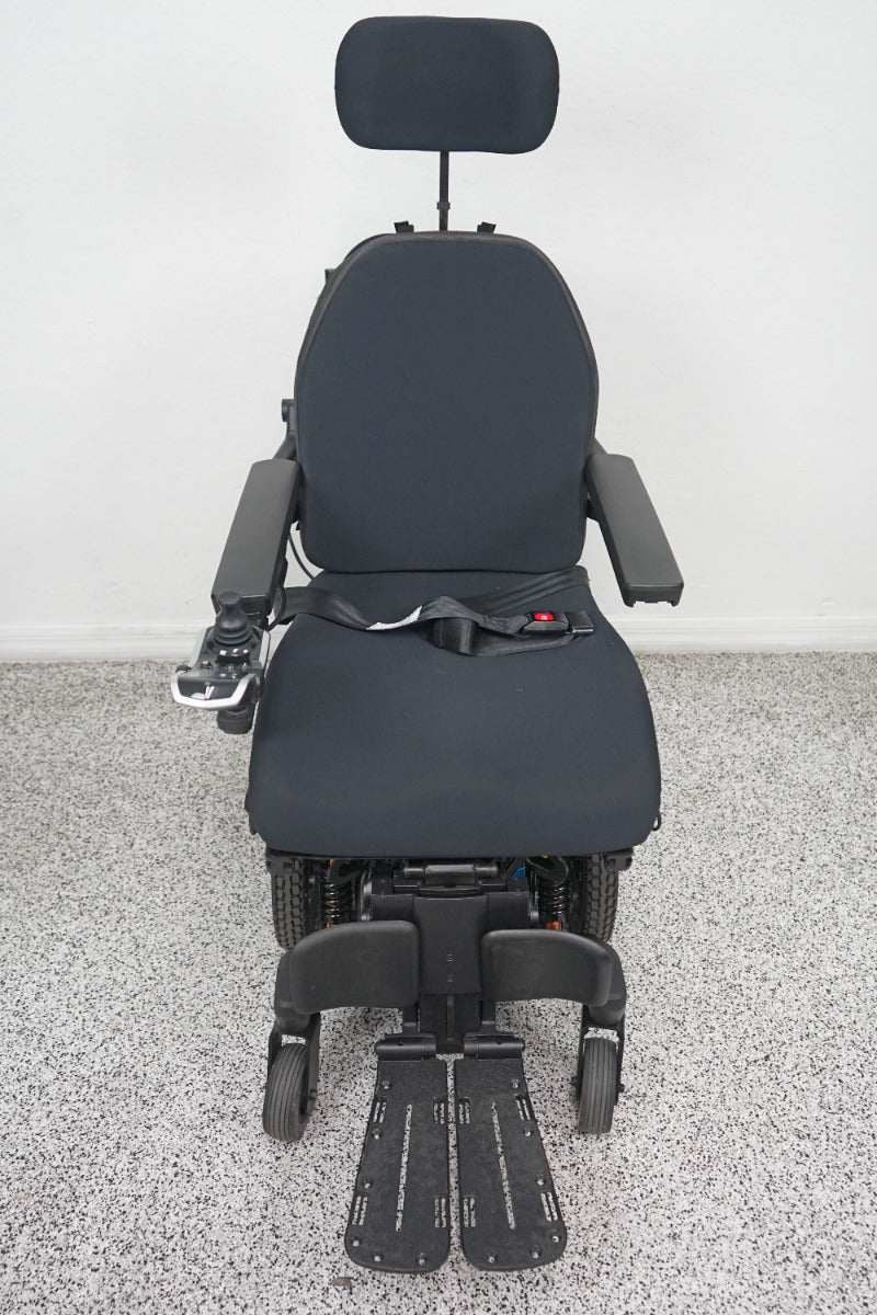 Quantum Edge 3 Stretto Power Wheelchair Tilt, Recline & Legs - 8495