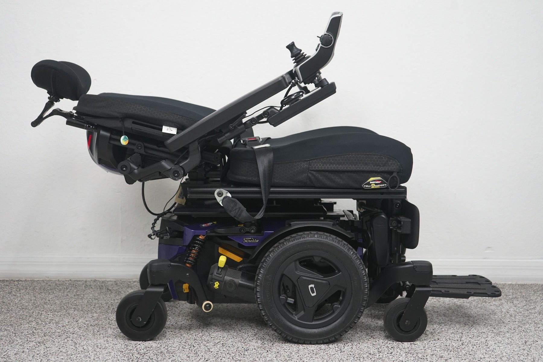 Quantum Edge 3 Stretto Power Wheelchair Tilt, Recline & Legs - 8512
