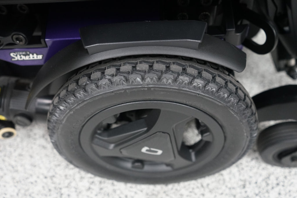 Quantum Edge 3 Stretto Power Wheelchair Tilt, Recline & Legs - 8512