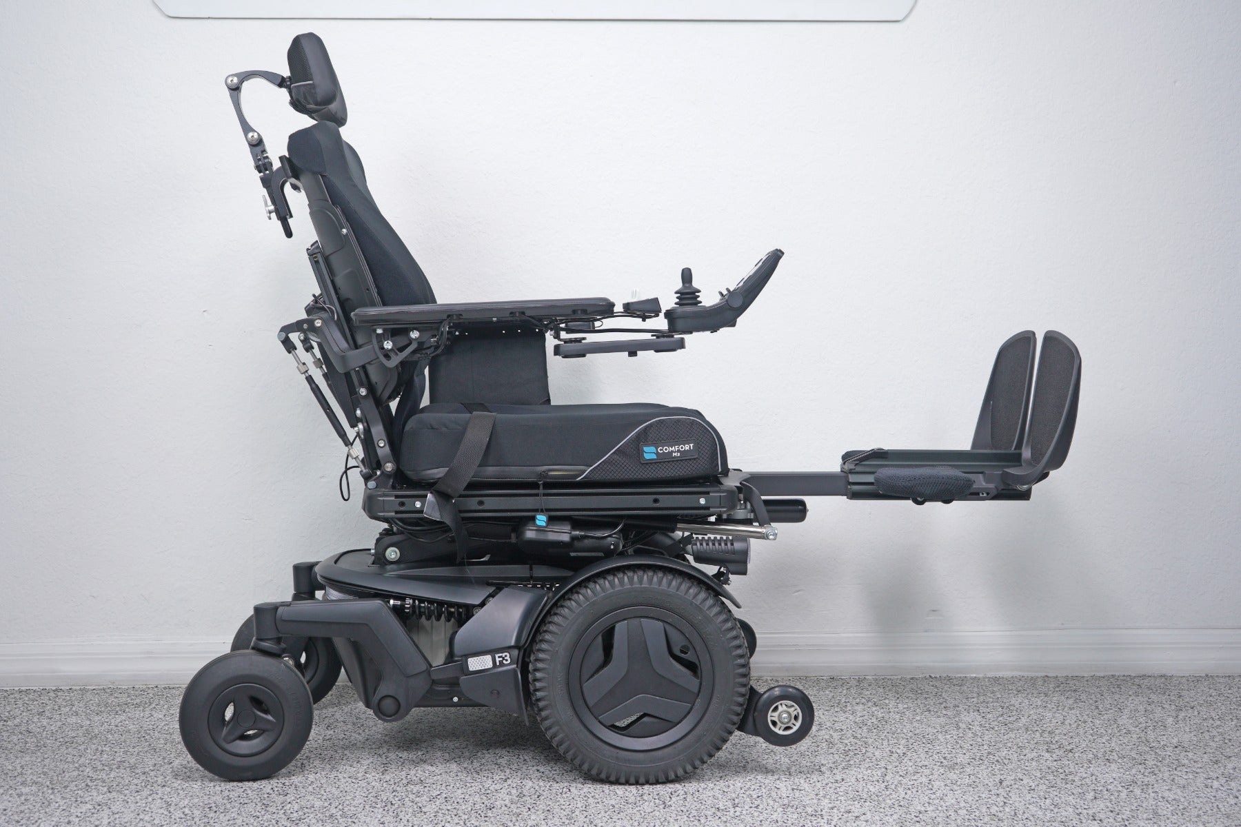 Permobil F3 Power Wheelchair 12" Seat Lift, Tilt, Recline, Legs & Anterior Tilt - 8536