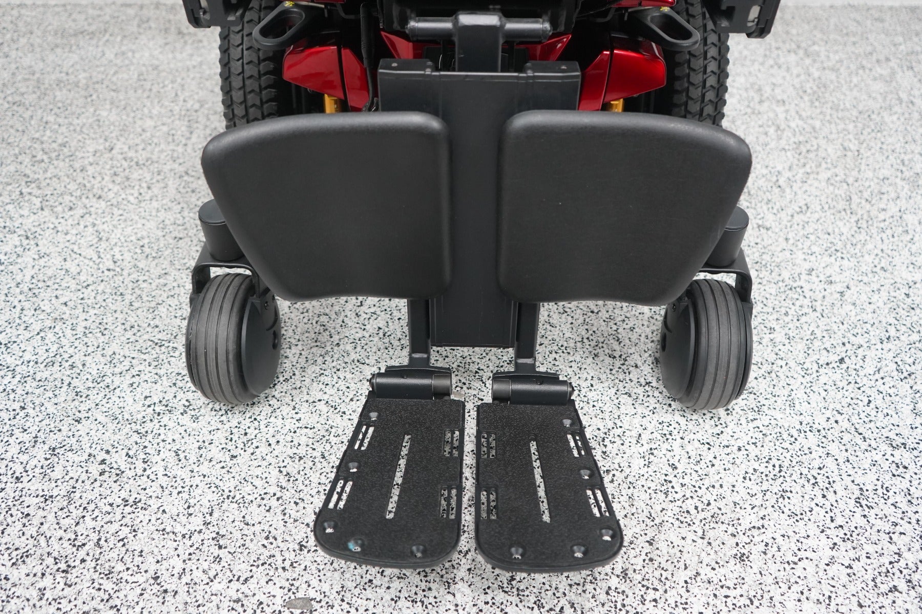 Quantum Edge 3 Power Wheelchair 12" iLevel Seat Lift, Tilt, Recline & Legs - 8826