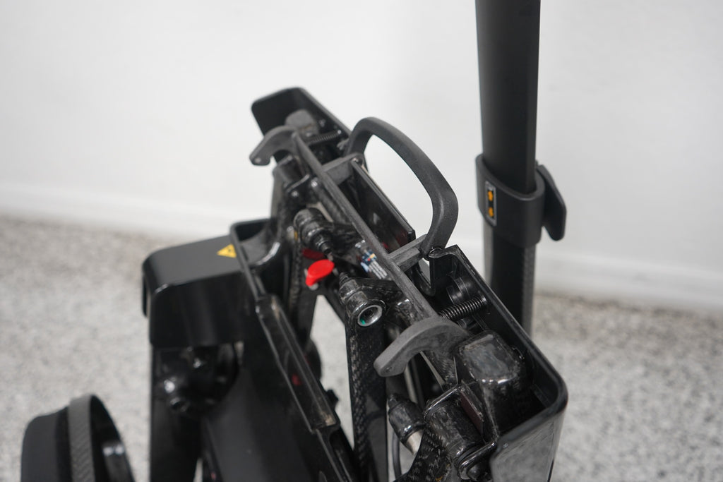 Folding Lock Handle - Go Go Carbon