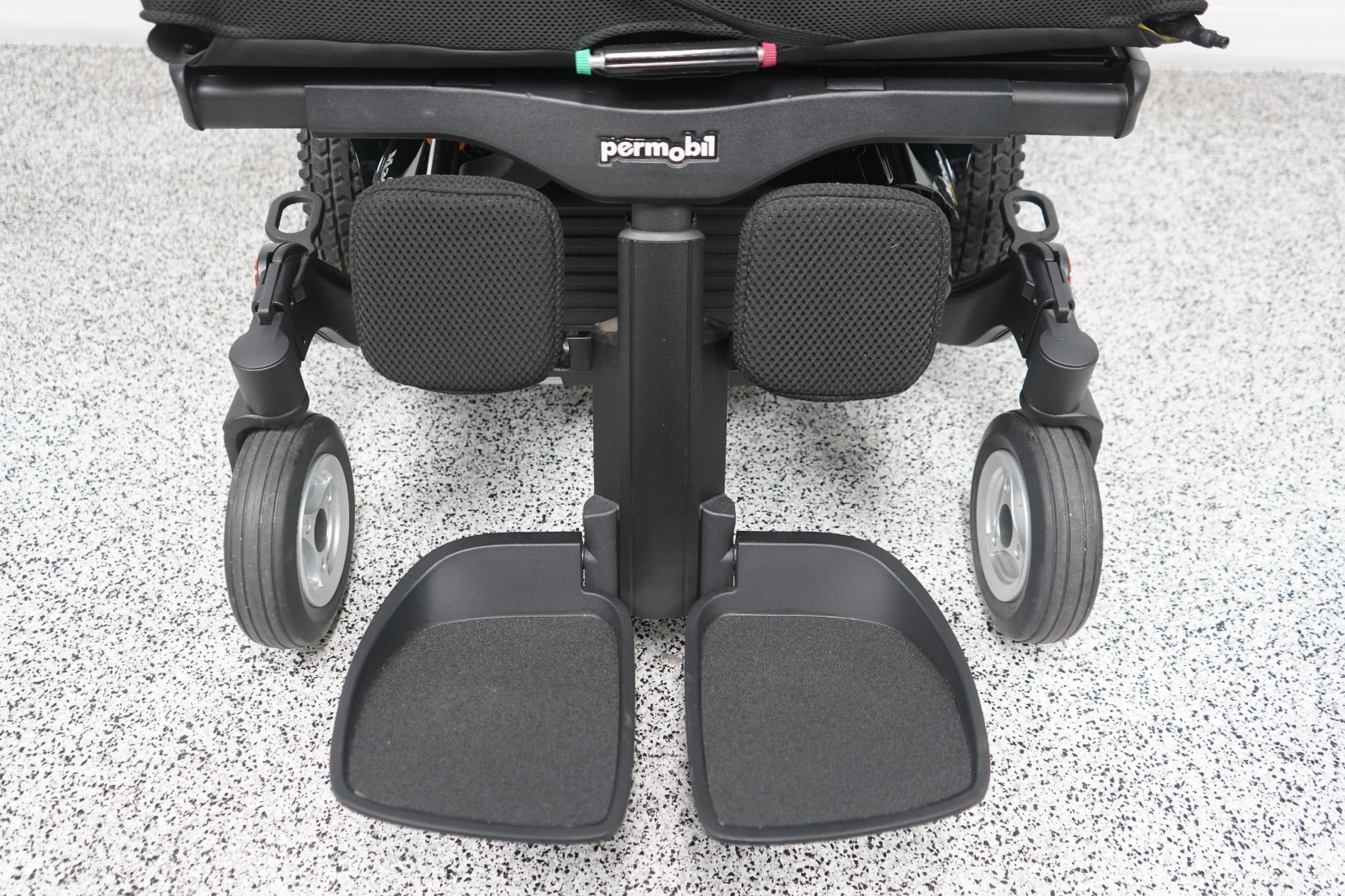 Permobil M300 HD Power Wheelchair Seat Lift, Tilt, Recline & Legs - 8864