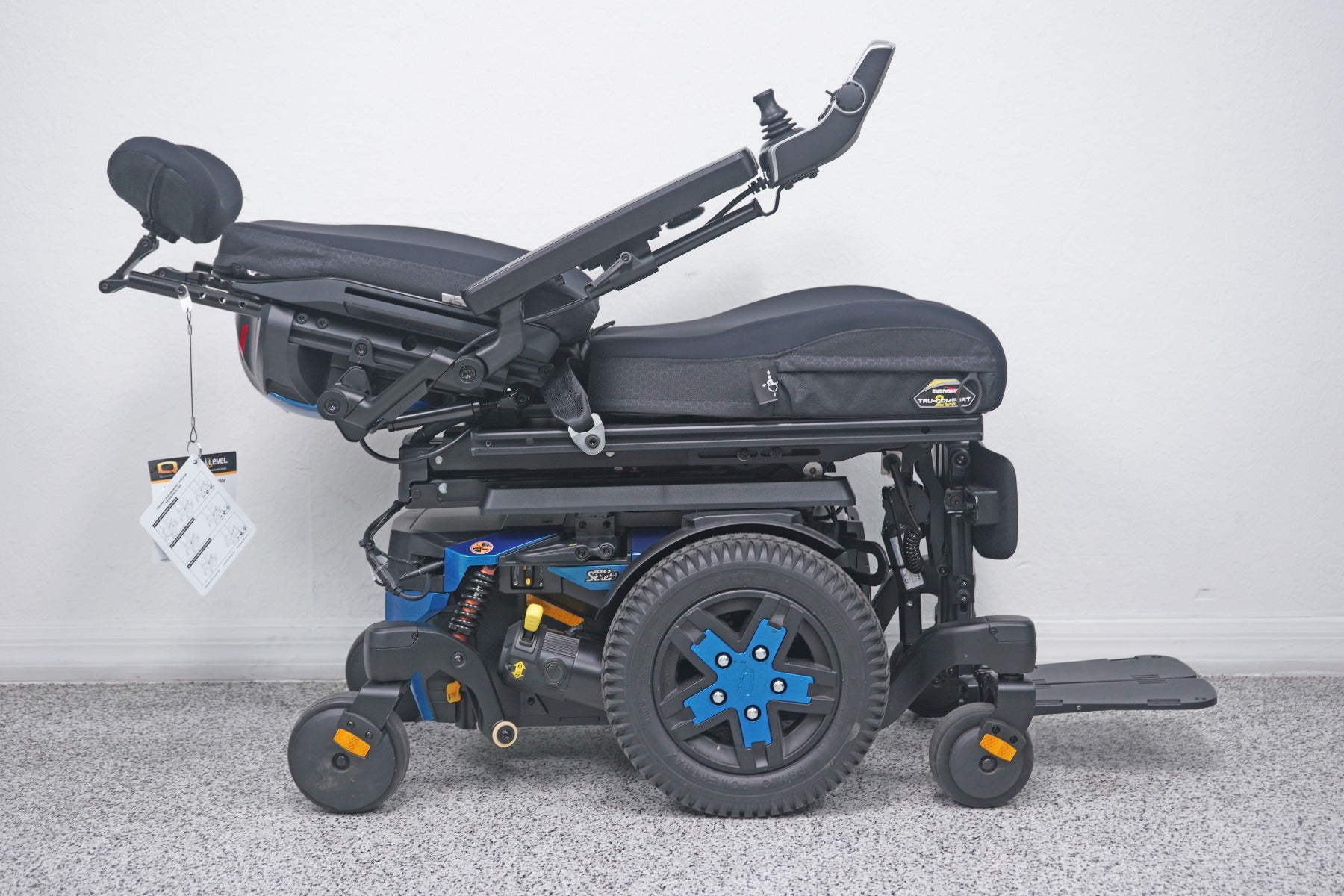 Quantum Edge 3 Stretto Power Wheelchair 12" iLevel Seat Lift, Tilt, Recline & Legs - 8984