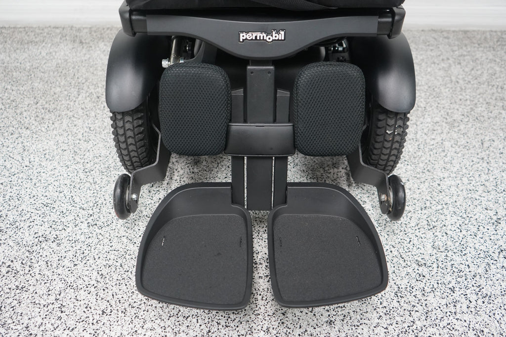 Permobil F3 Power Wheelchair 12" Seat Lift, Tilt, Recline, Legs & Anterior Tilt - 8947