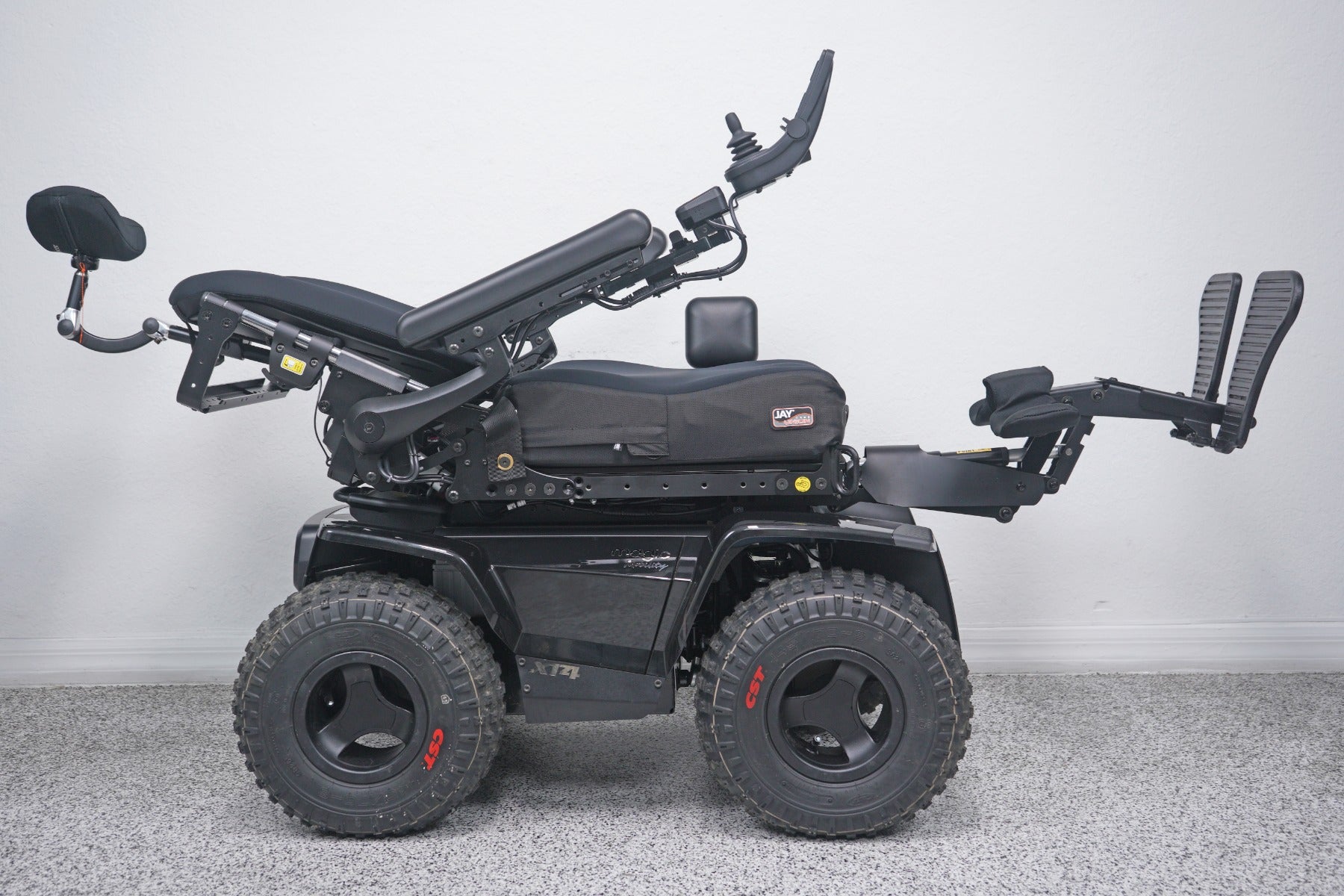 XT4 All-Terrain 4x4 Power Wheelchair - 8993