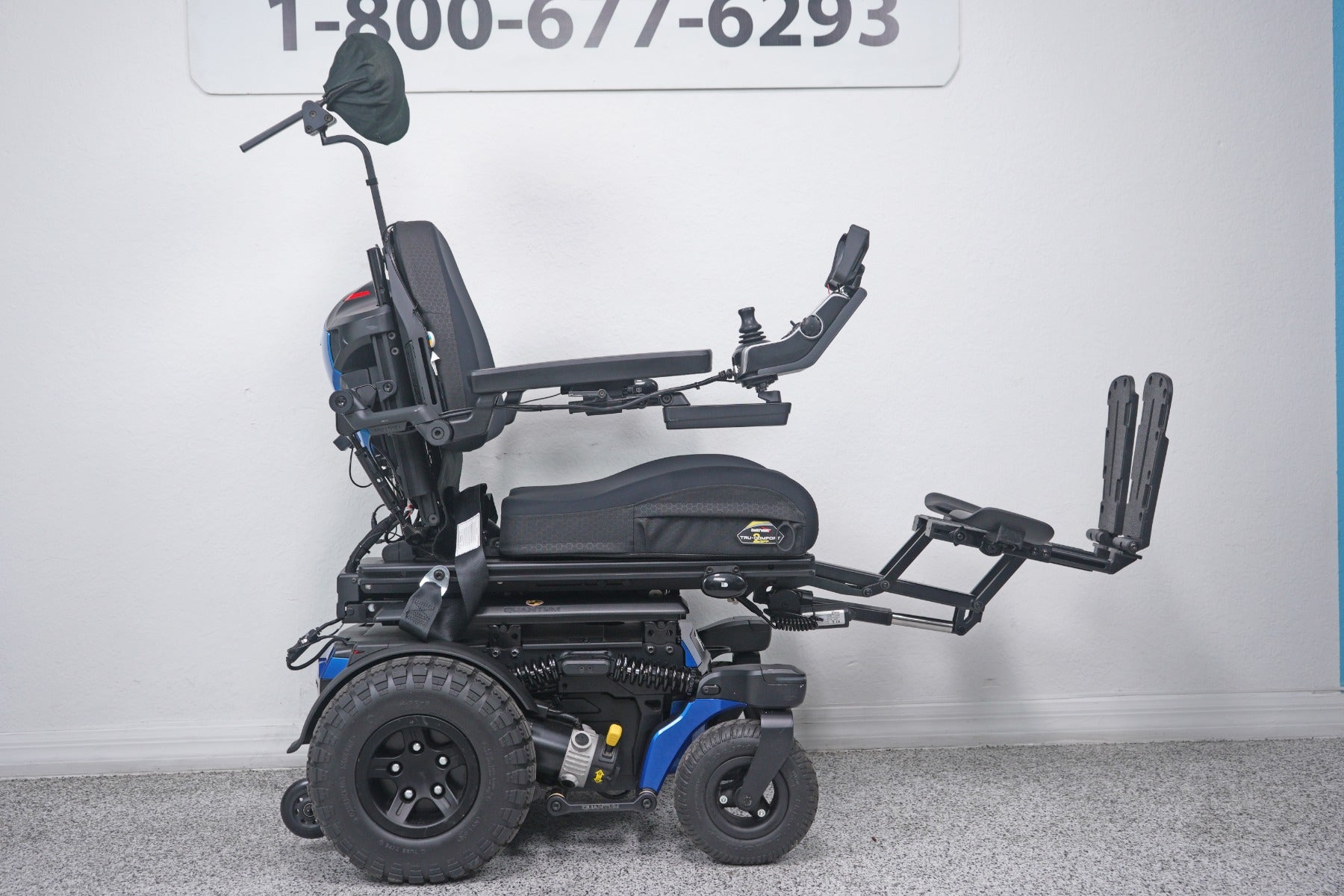 Quantum R-Trak Power Wheelchair Seat Lift, Tilt, Recline & Legs - 9018