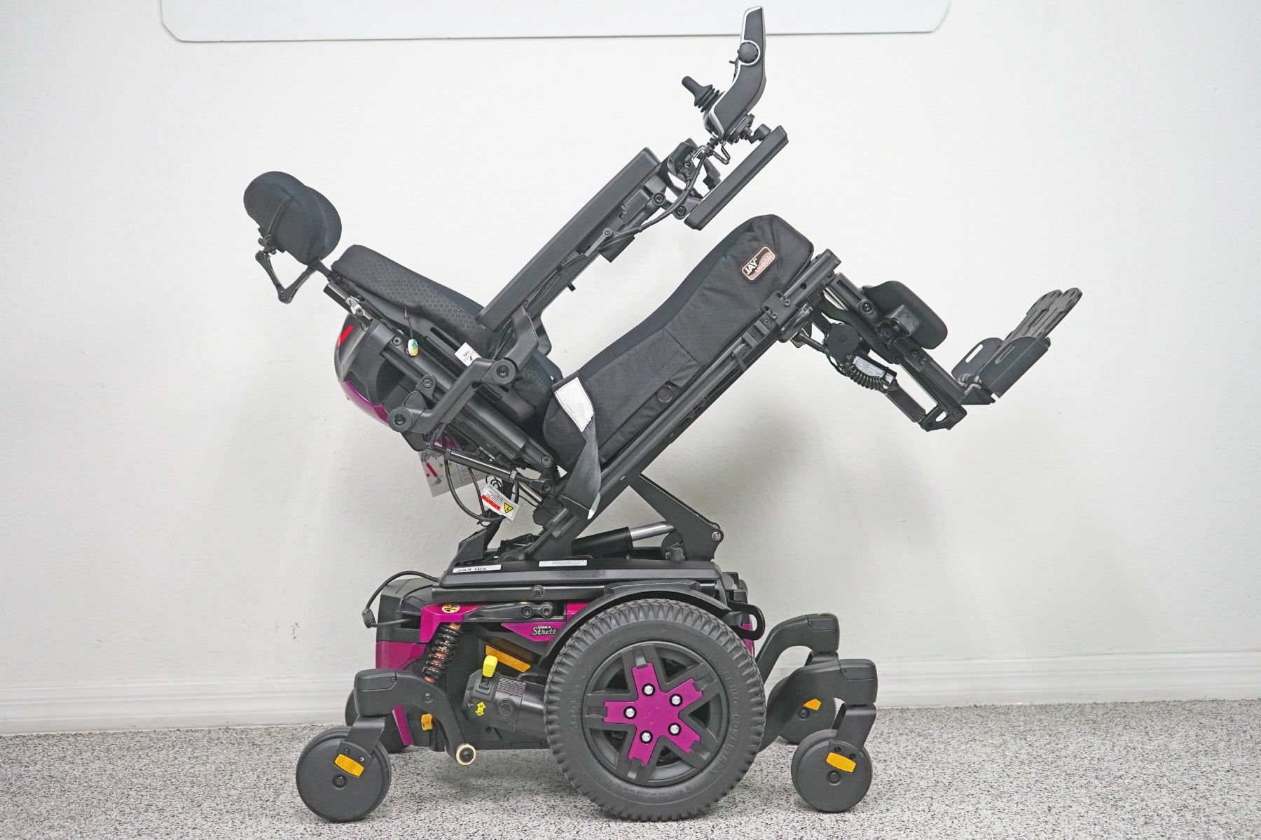 Quantum Edge 3 Stretto Power Wheelchair Tilt, Recline & Legs - 7363