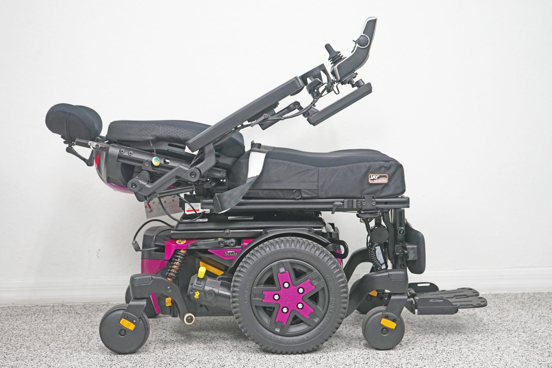 Quantum Edge 3 Stretto Power Wheelchair Tilt, Recline & Legs - 7363