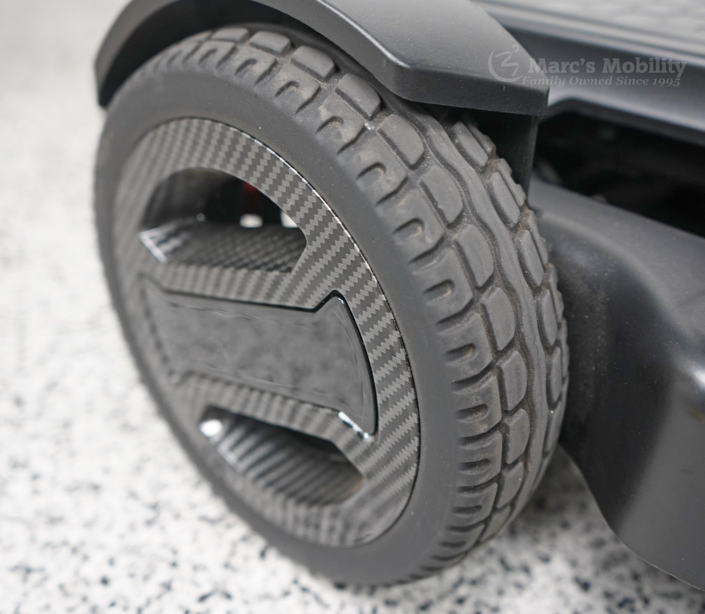 Rear Wheel Assembly (2) - Go Go Carbon