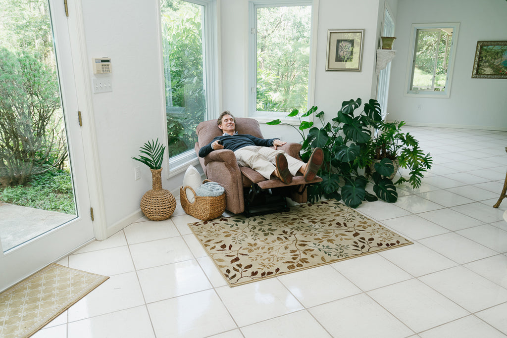 Pride Mobility Escape PLR-990i VivaLift Power Recliner - New